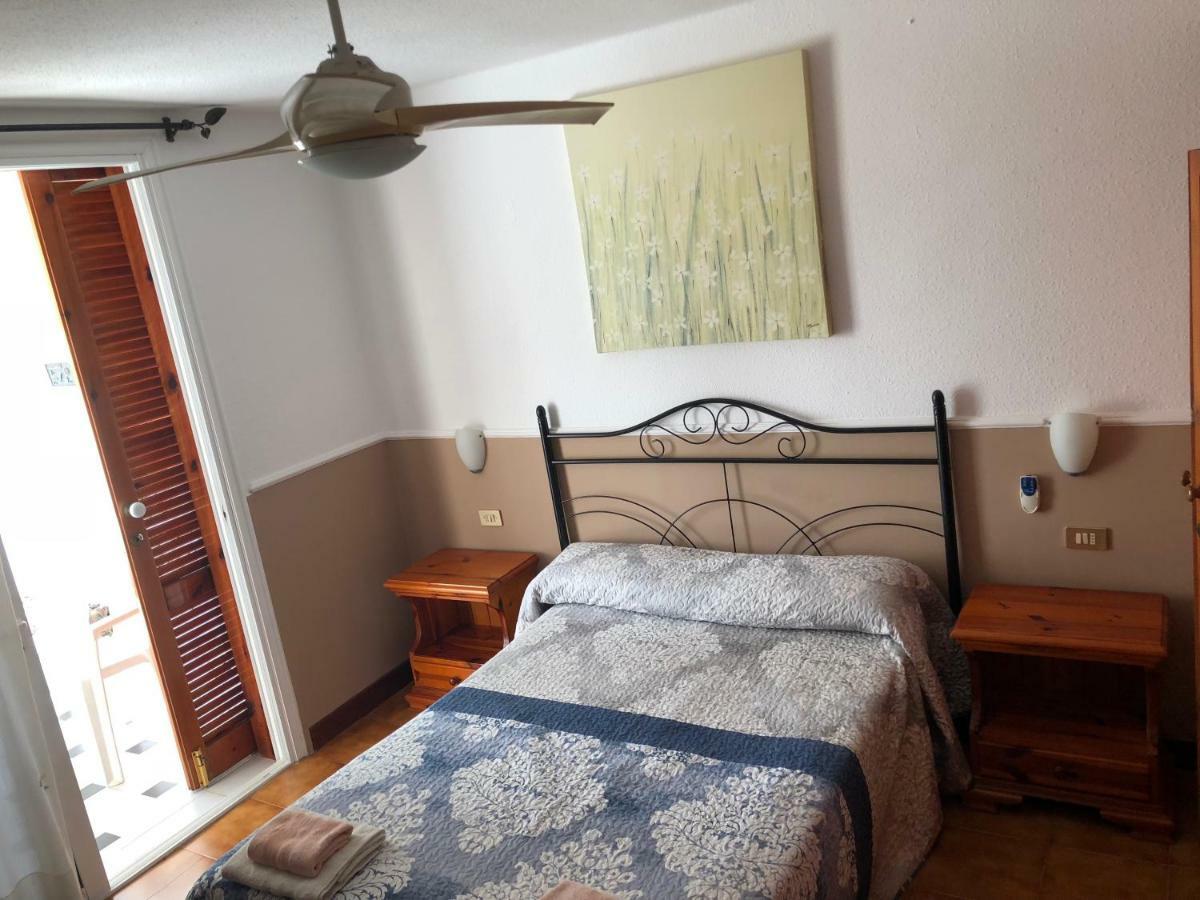 Apartamento con 2 dormitorios las americas Arona  Exterior foto